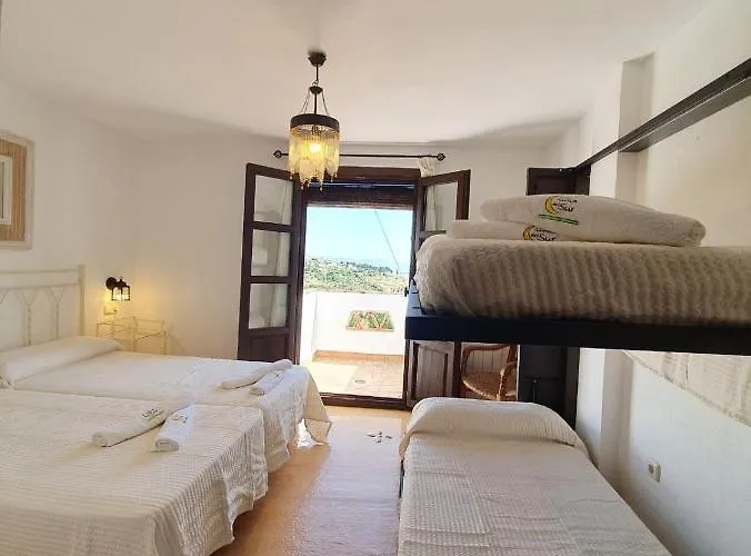 Couette-café La Luna Del Sur 3*