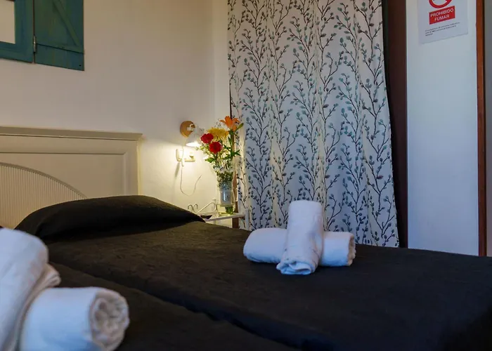 Couette-café La Luna Del Sur 3*